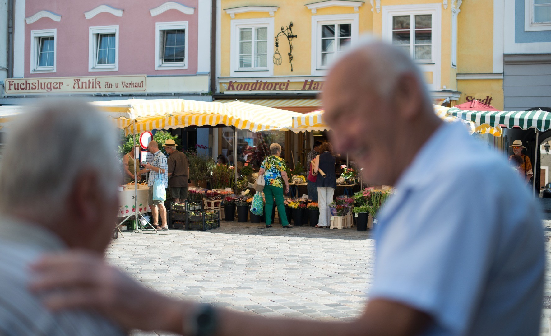 Wochenmarkt_Senioren.JPG