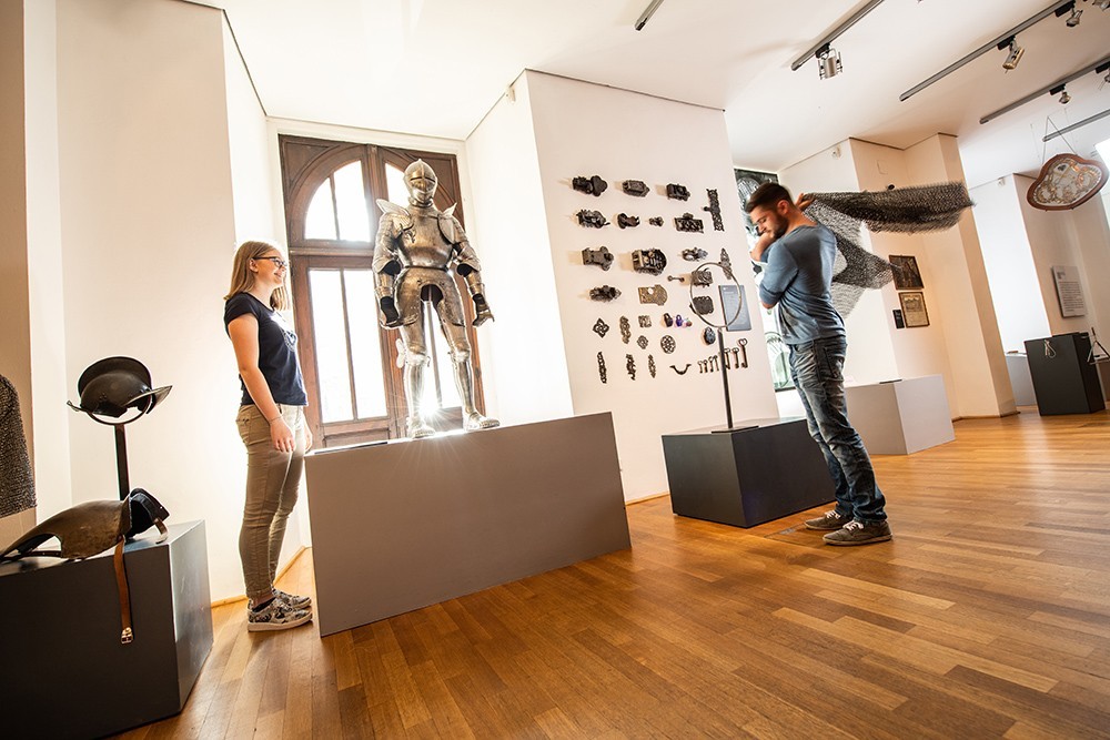 Kachelbild_5_Elemente_Museum_2