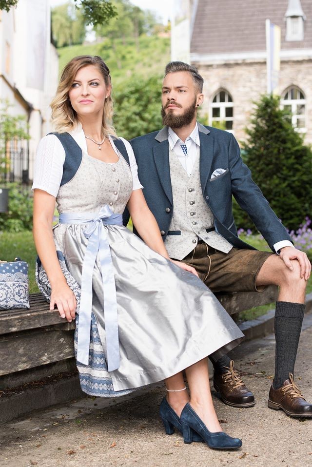 Waidhofen_Dirndl.jpg