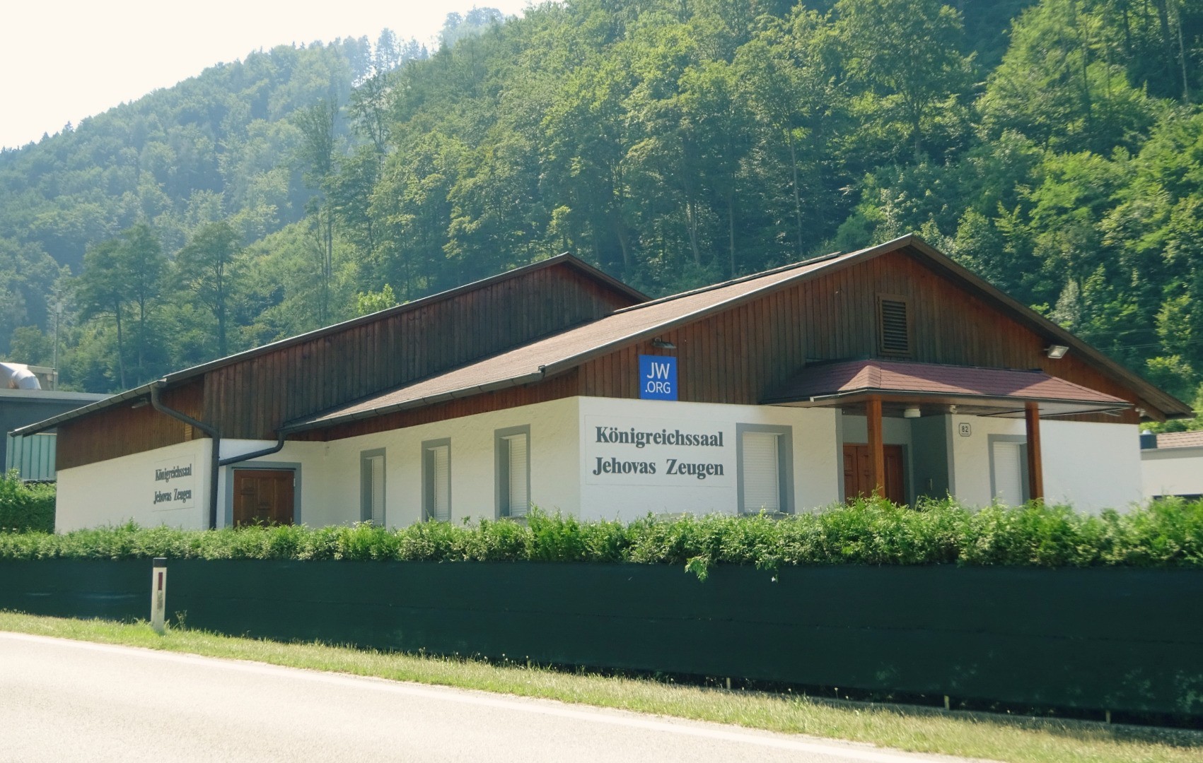 Königreichssaal Jehovas Zeugen Waidhofen Y.jpg