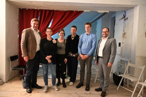 Gesprächsrunde zu Denkmalschutz im ehemaligen Kropf-Haus