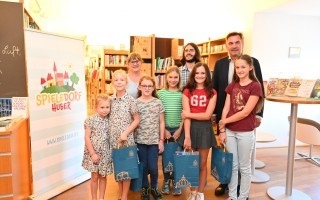 Bibliothek Gewinnerinnen