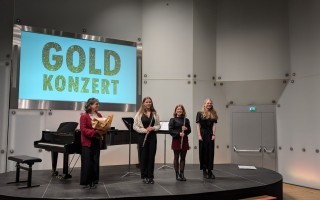 Felicitas Scholz, Johanna Großberger, Theresa Schmid, Elena Biedma Fierro (2).jpg