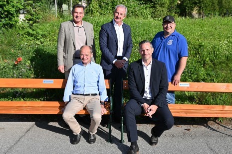 2025_06_Sponsoring_Parkbaenke Kopie.jpg
