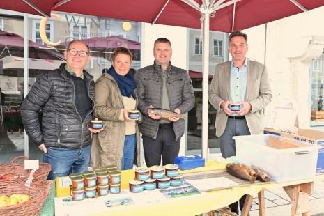 2025_09_Honig_FIschverkauf.JPG