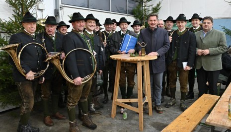 2025_10_Jagdhornbläser Kopie.jpg