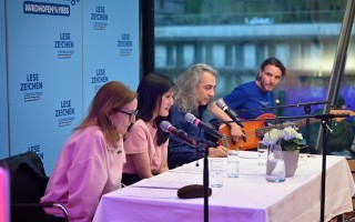 2026_04_Lesezeichen_RadioRosa