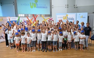 KinderUNI_Sponsion_Gruppe1