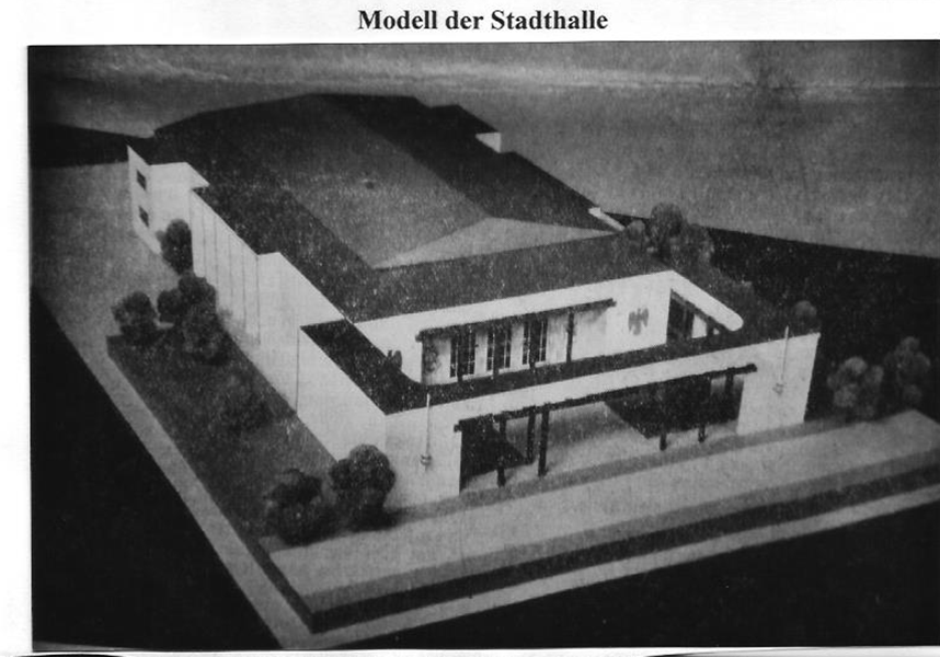 Modell der Stadthalle.png