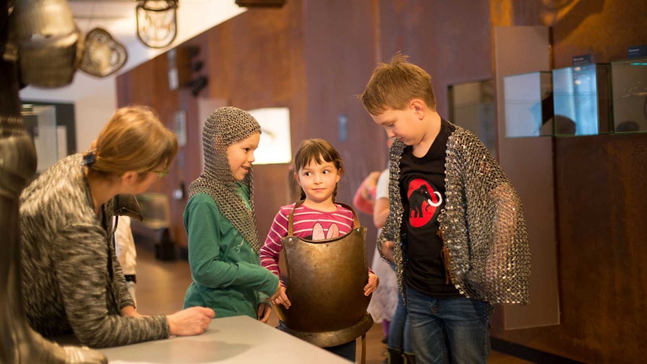 Kachelbild_5-Elemente-Museum_WY-Schloss-Museum-Kinder_2621-